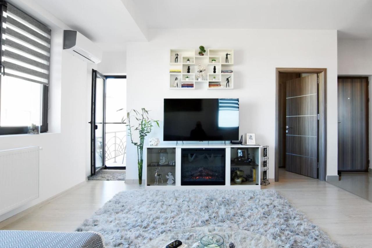 Luxor Apartment Otopeni Exterior photo